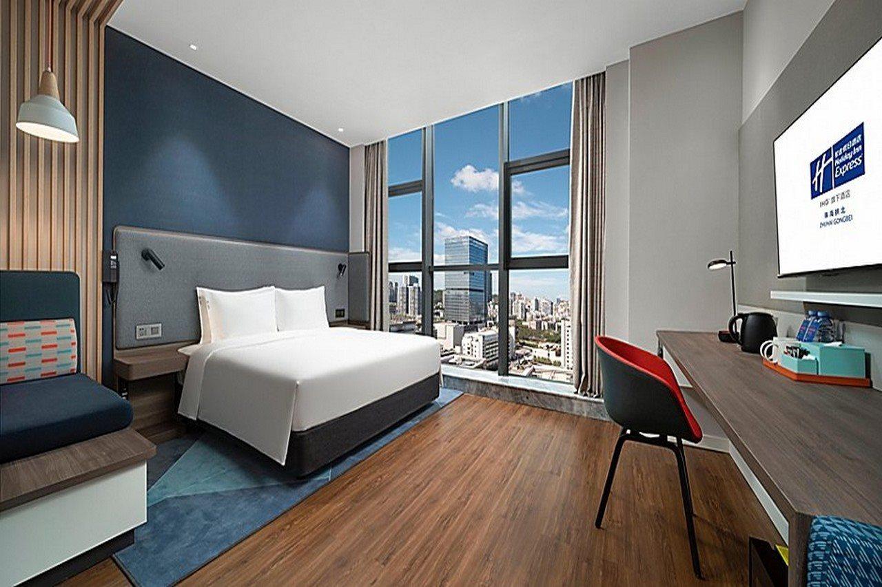 Holiday Inn Express Zhuhai Gongbei By Ihg Exterior photo
