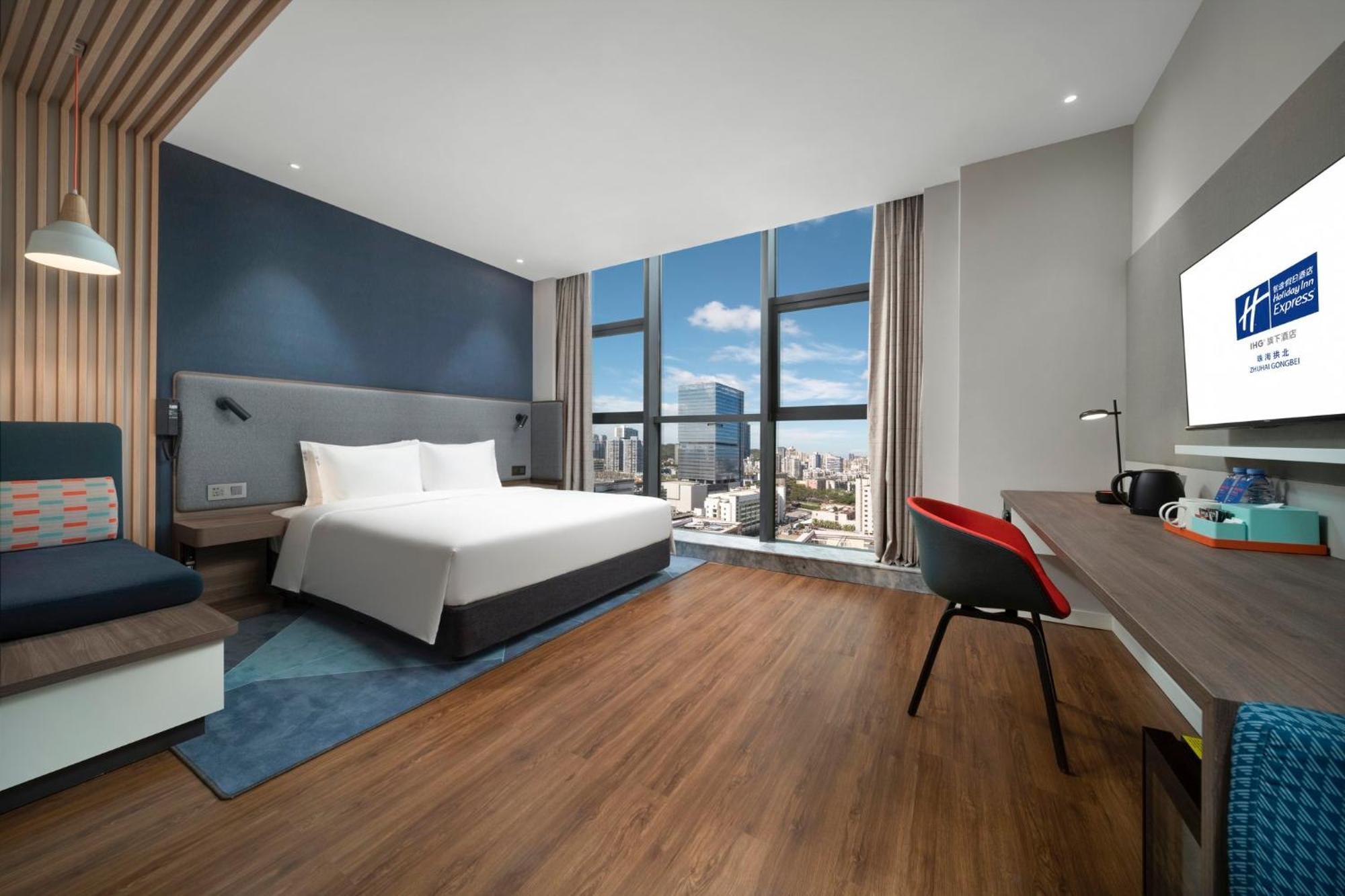 Holiday Inn Express Zhuhai Gongbei By Ihg Exterior photo
